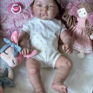 Boneca Reborn Sarah (Olhos Verde Claro) *Encomenda*